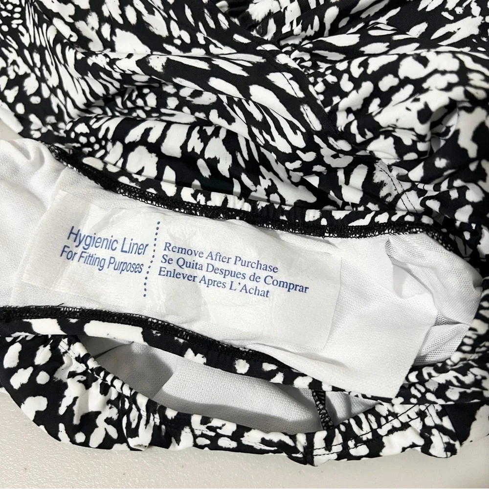 Swim Solutions New! Printed Ruched-Front One Piece Swimsuit Size 12 - Picture 6 of 10